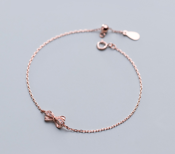 Thumbnail: Sterling Silver Bow Tie Bracelet - MOOII