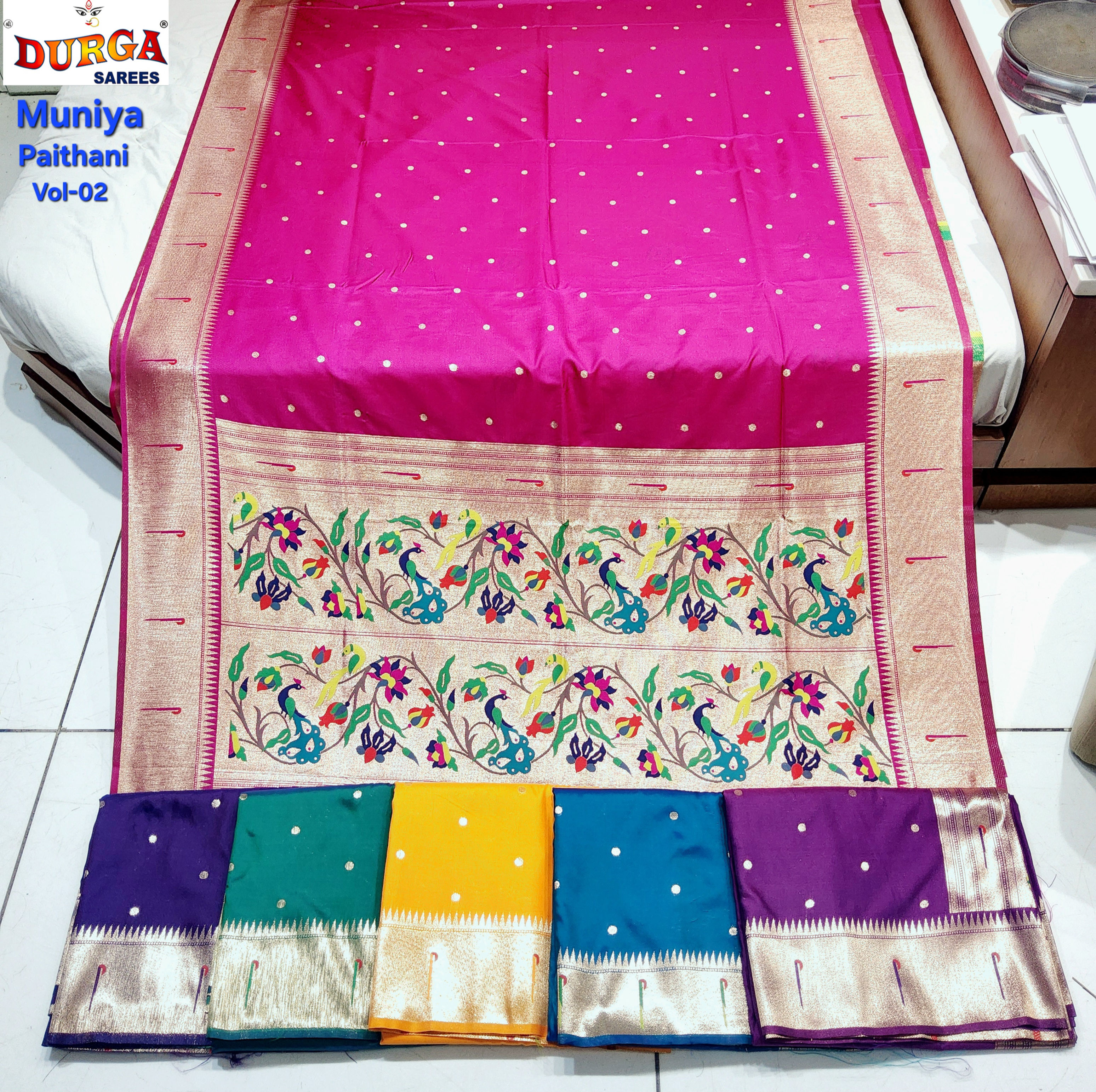 Muniya Paithani