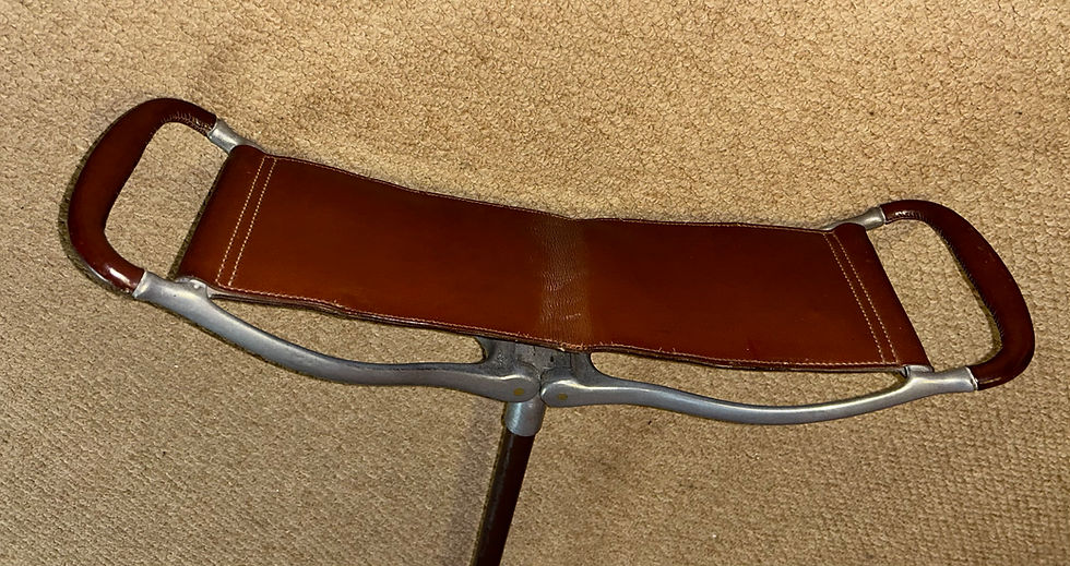 Thumbnail: Vintage Swaine Adeney Brigg Shotover Shooting Stick Fold-Out Brown Leather Seat