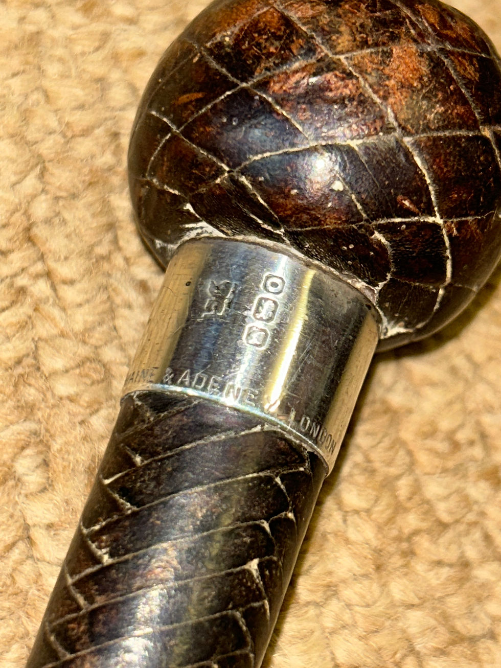 Thumbnail: Vintage Swaine & Adeney Plaited Leather Riding Whip Crop Hallmarked 1949 Silver