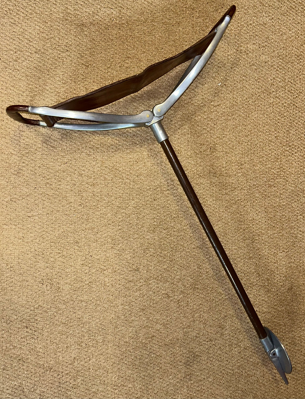 Thumbnail: Vintage Swaine Adeney Brigg Shotover Shooting Stick Fold-Out Brown Leather Seat