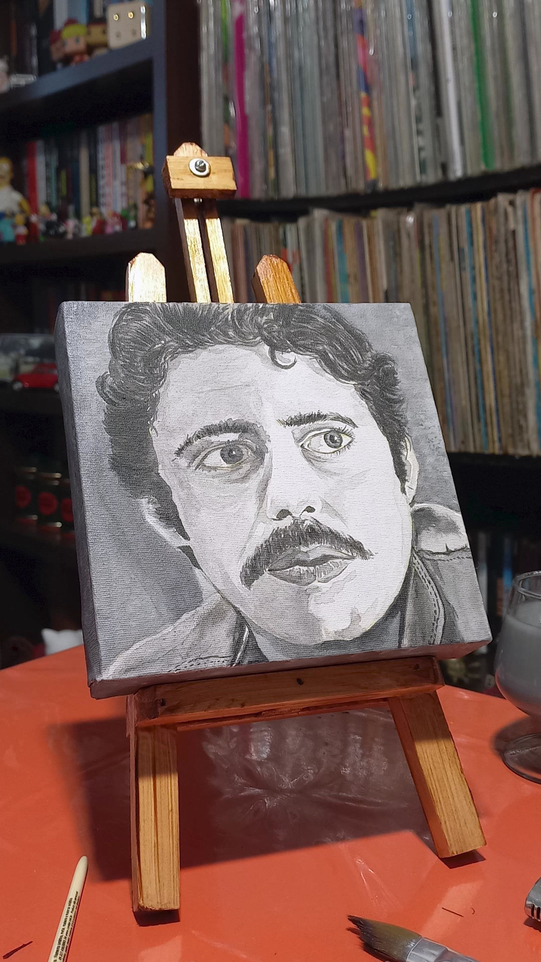 Quadro Chico Buarque 15x15cm + Cavalete Decorativo