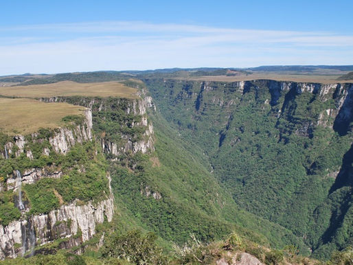 Discover Brazil and Explore the Geodiversity and Fossils of the Southern Canyons Pathways Geopark