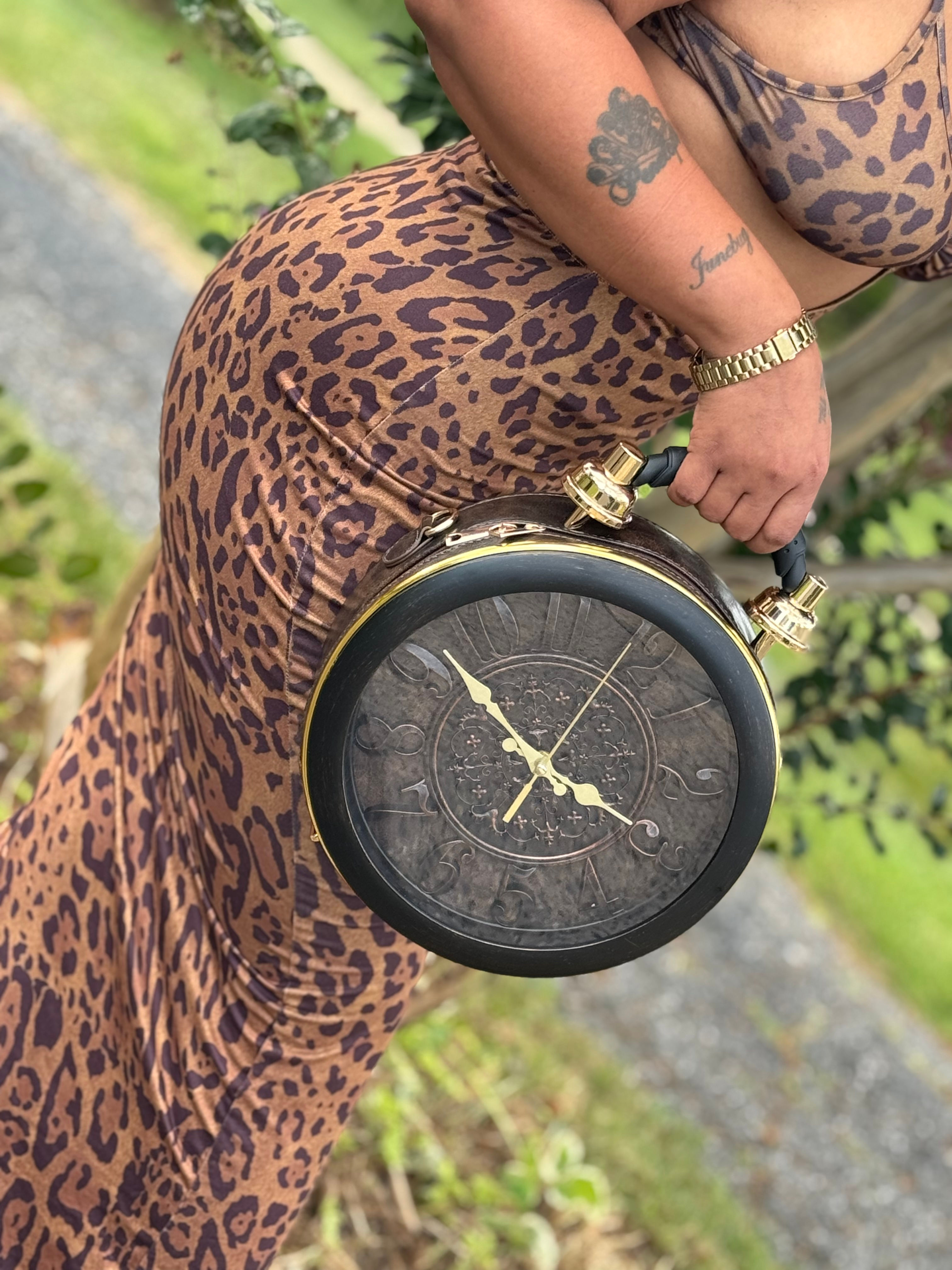 Chestnut Dial