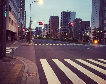 早く起きてしまった朝に
