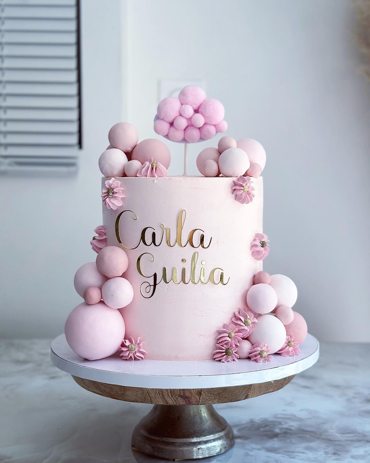 Gâteau d'anniversaire Nancy pour filles 