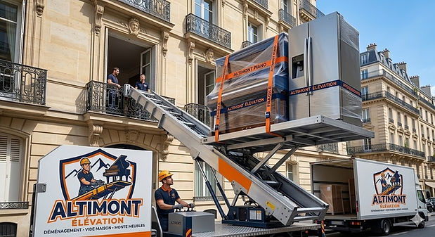 Location de monte-meuble avec opérateur en Meurthe-et-Moselle pour le levage d'objets volumineux et lourds par la fenêtre : piano, canapé et gros électroménager.