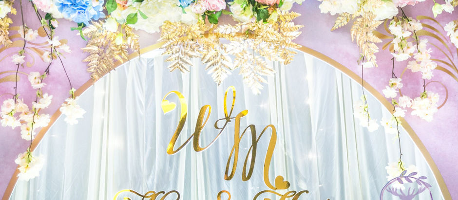 ”麋鹿小姐客製婚禮背板“