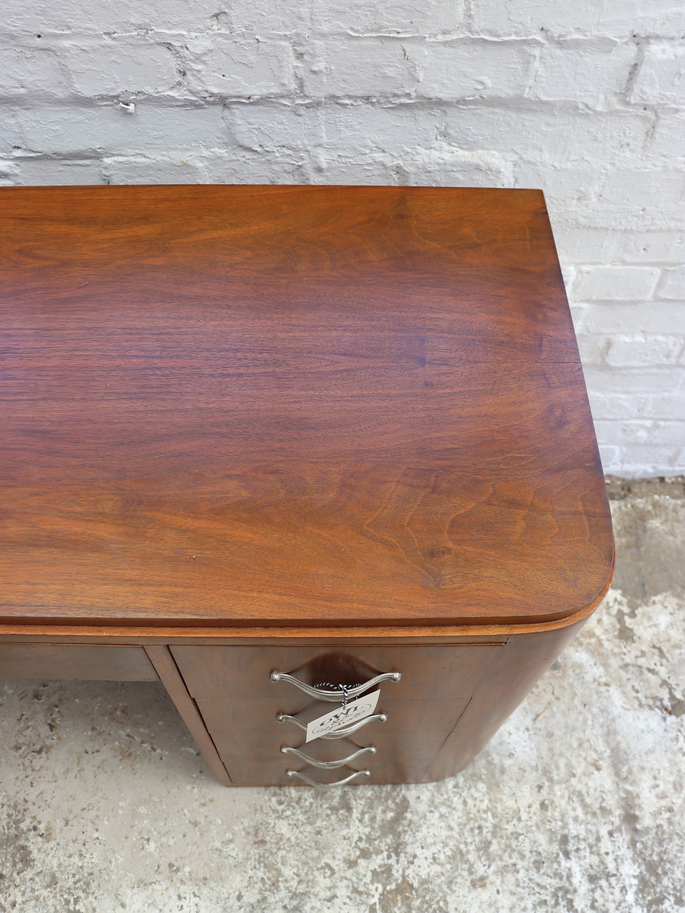 Thumbnail: Beautiful French Art Deco Desk