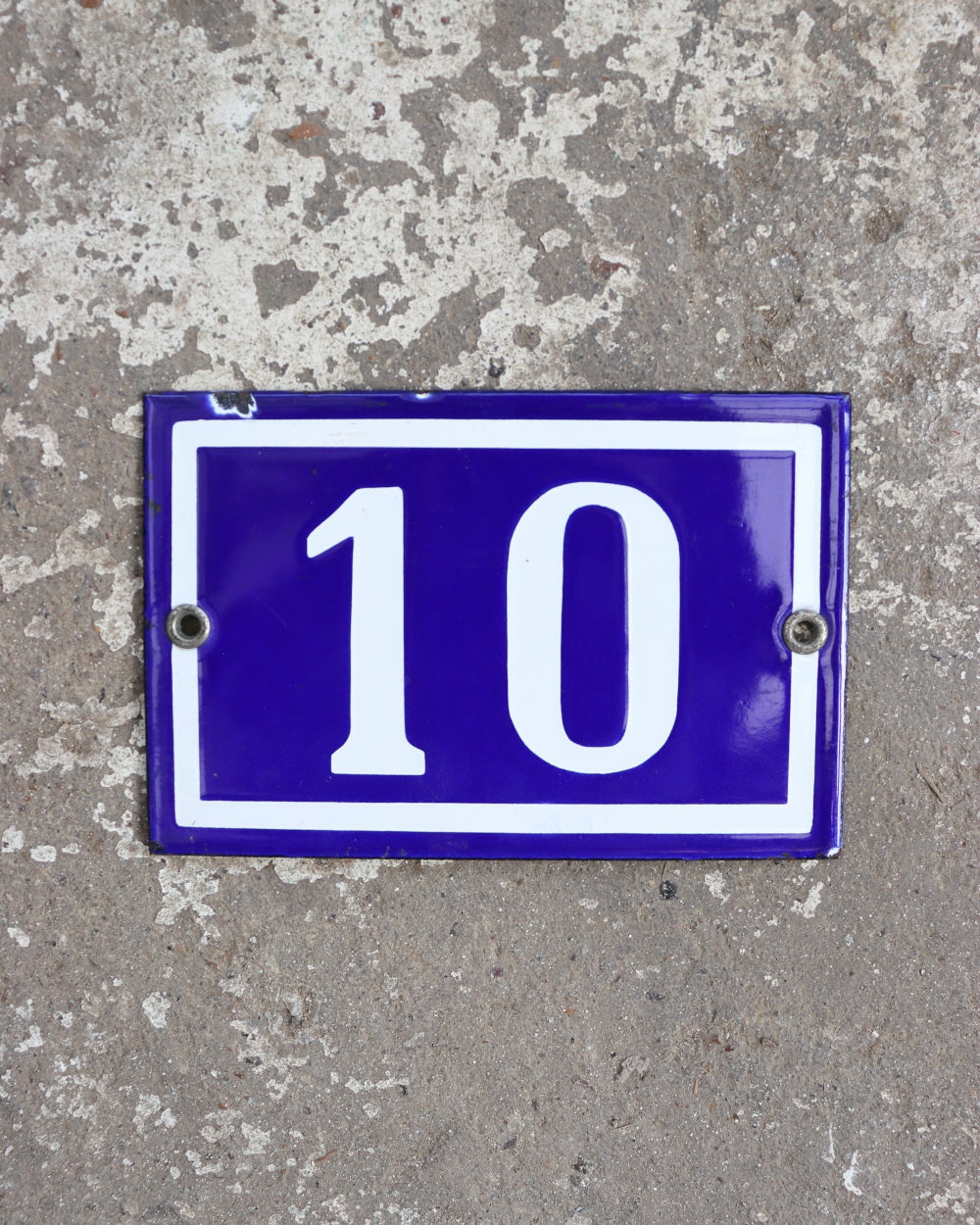 French Enamel House Humber