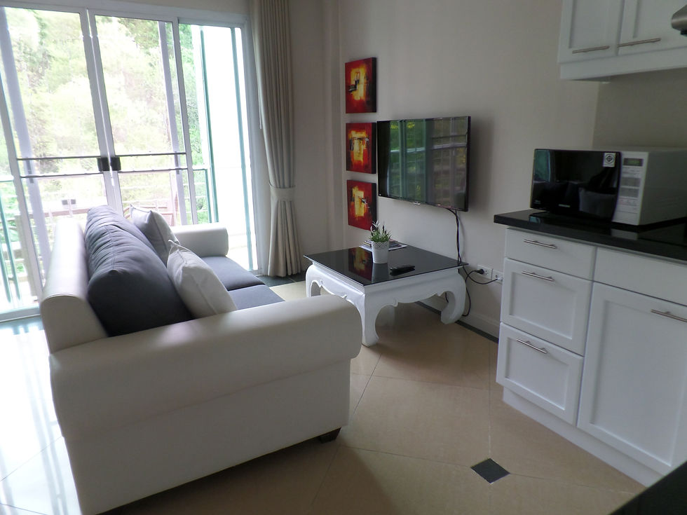 Lounge Room7.JPG