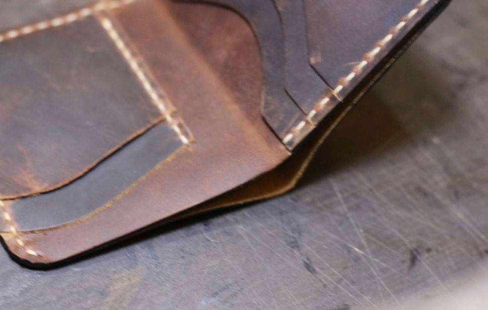 Küçük resim: Beyzbol Dikişli 5kart Bölmeli Deri Cüzdan 