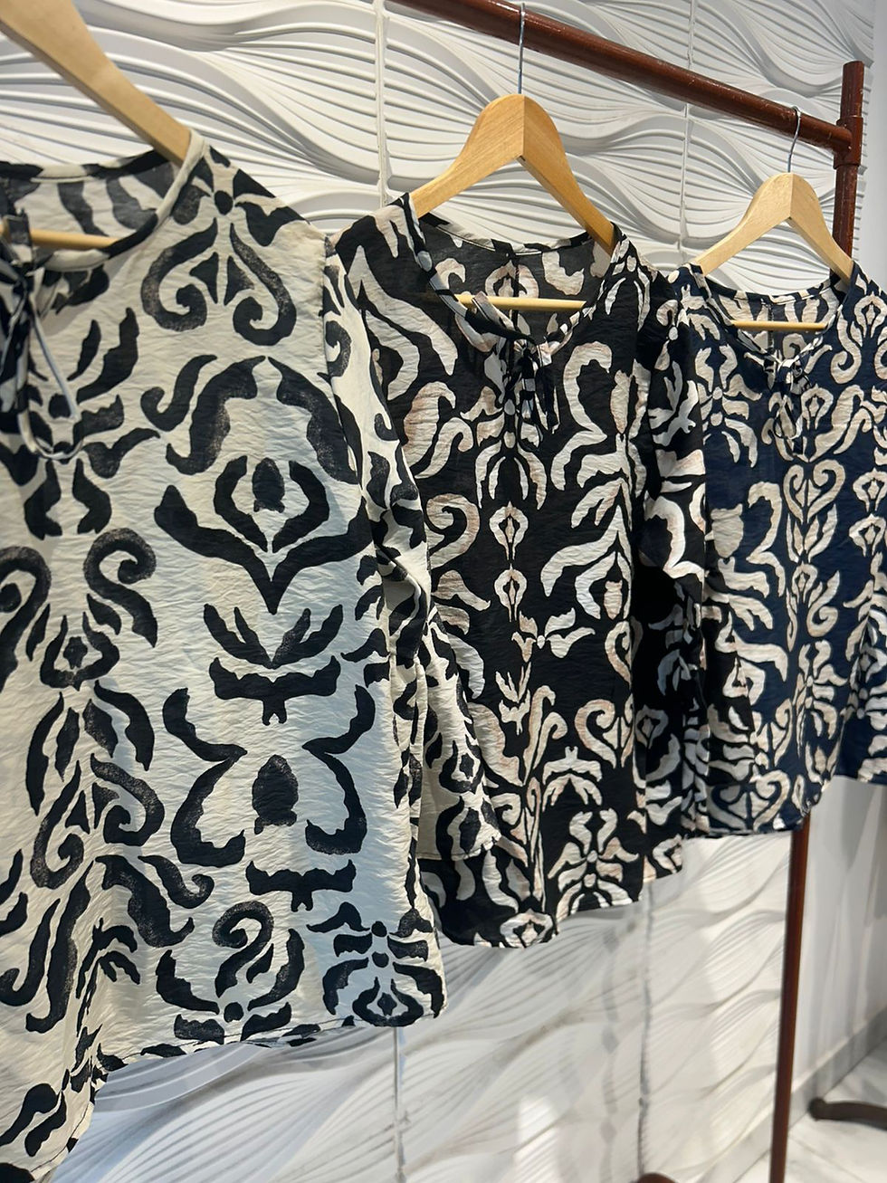 Miniatura: ART 226-43 BLUSA SEDA ESTAMPADO URSULA