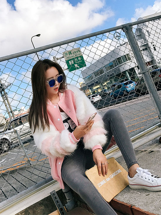 縮圖：毛毛袖棒球外套