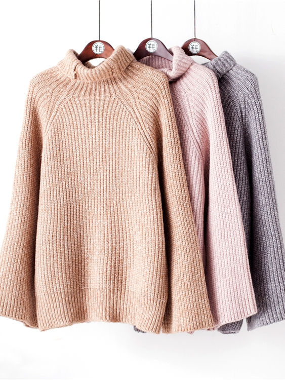 縮圖：喇叭袖高領套頭羊毛毛衣