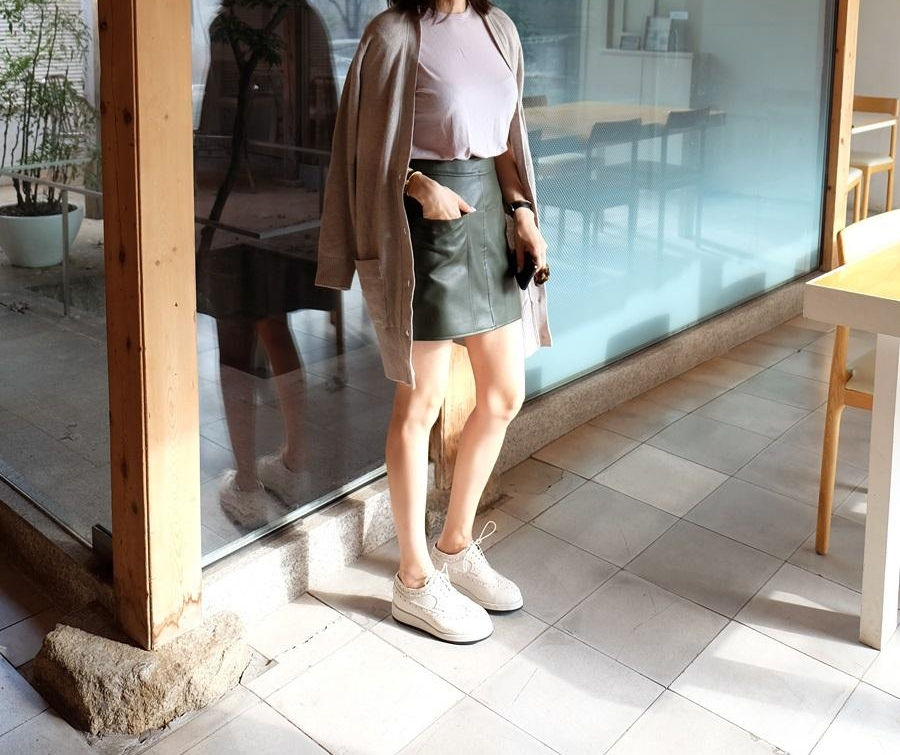 縮圖：雙口袋包臀百搭小皮裙