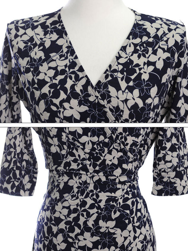 縮圖：波西米亞碎花七分袖開叉洋裝