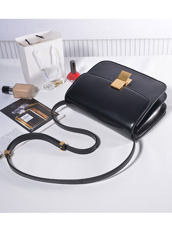 縮圖：【安海瑟薇同款】名媛必備時尚真皮小方包