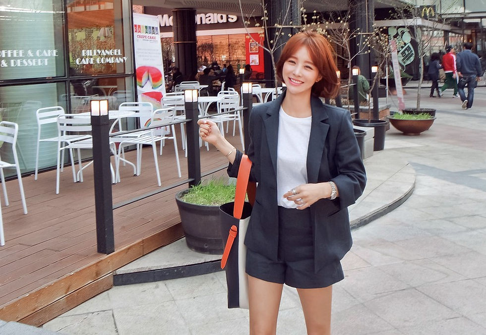 縮圖：【正韓空運】棉麻小西裝外套+休閒短褲兩件式套裝