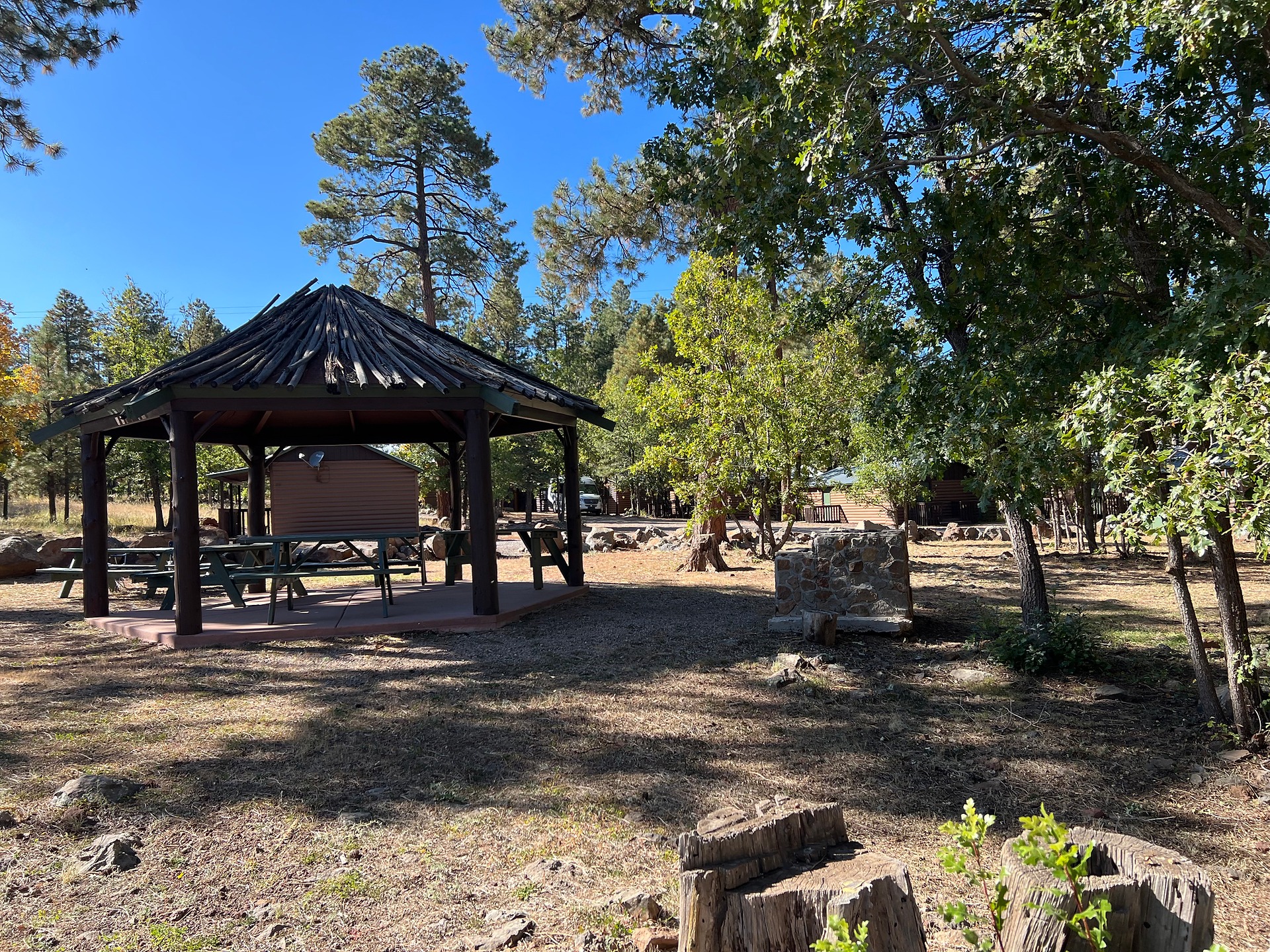 A gazebo at a park with picnic tables in northern Arizona.