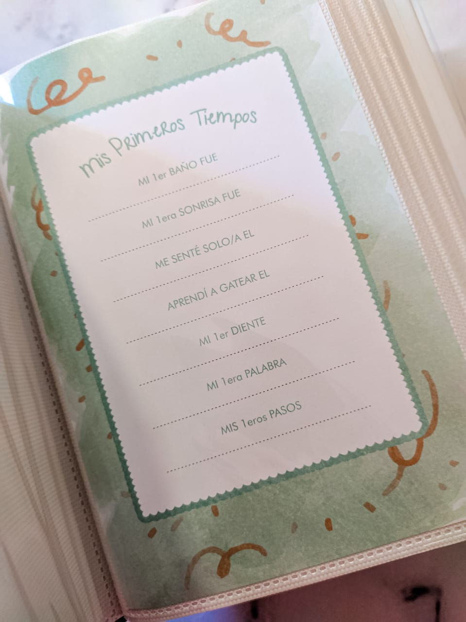 Miniatura: Album estampado BEBE