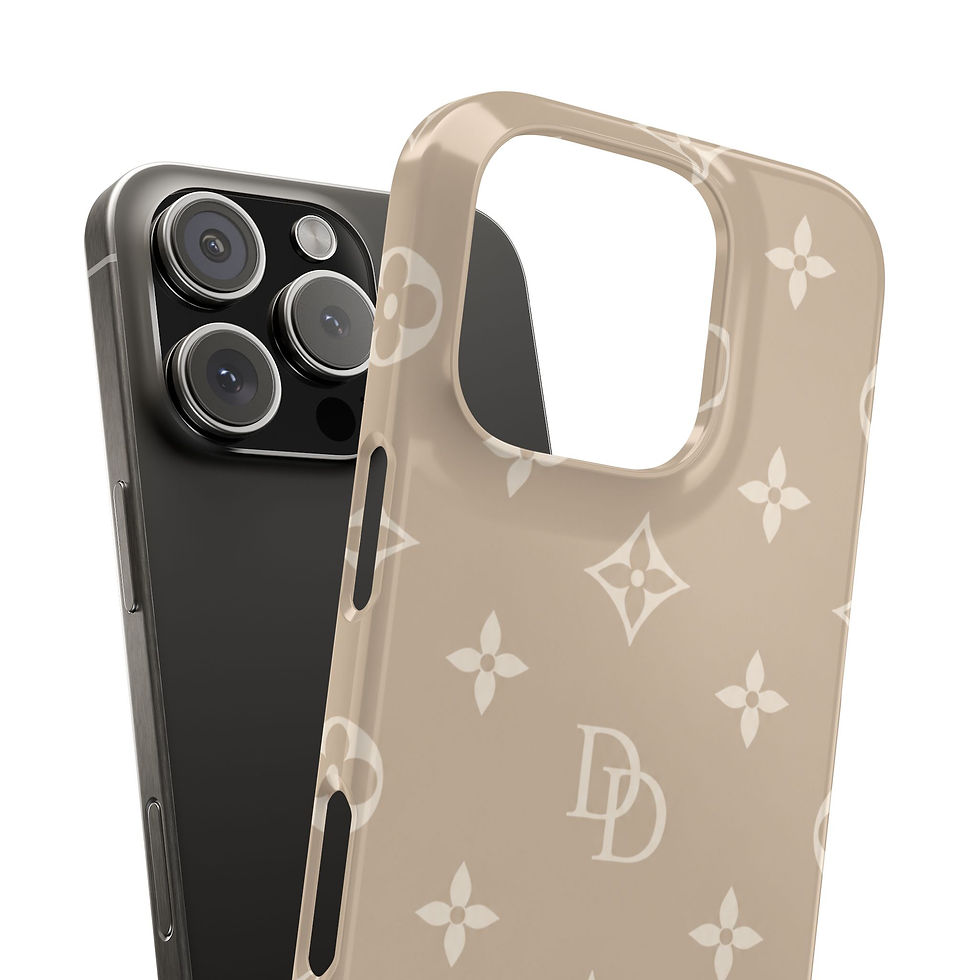 Miniatyrbild: Café de Paris Luxury Monogram Slim iPhone Case – Camera Cutout Detail