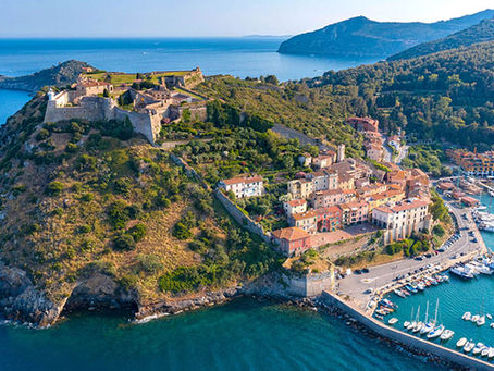 From Cortona by Car: Summer Itineraries Between the Sea, Villages and Cool Mountain Escapes Ep. 1: From Cortona to the Maremma Coast: A Scenic Road Trip to the Sea