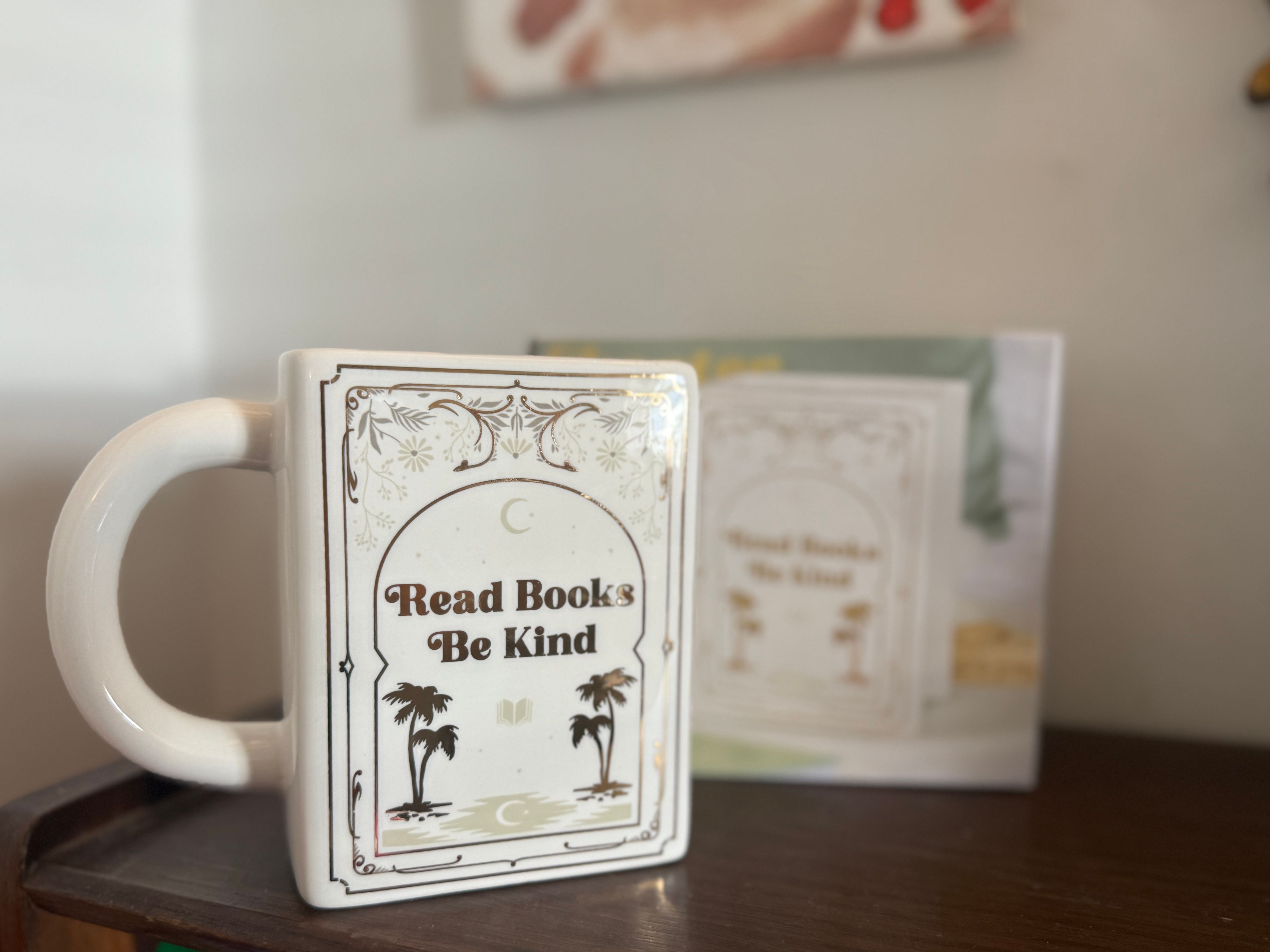 ‘Read Books & Be Kind’ Book Shaped Mug