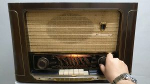 lambalı radyo