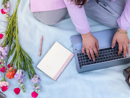 Working with a Digital Marketing Freelancer vs an Agency