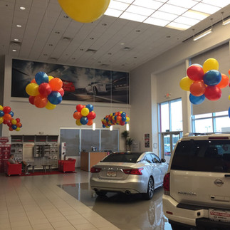 Car Showroom Colorful Topiary Balloon Design