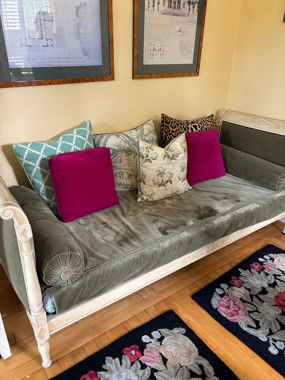Antique french settee/daybed - $350