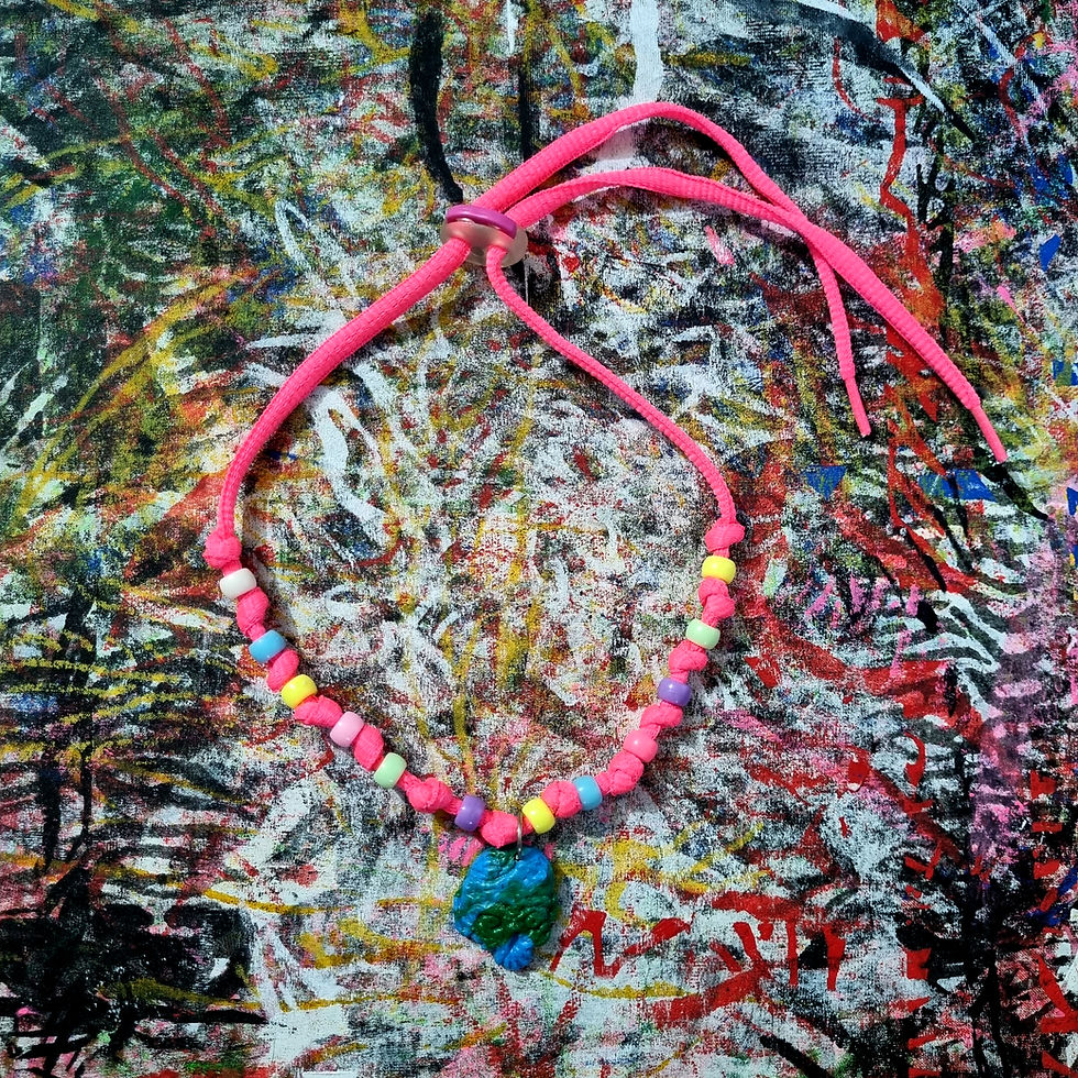 Thumbnail: Colar reciclado Zumbi III