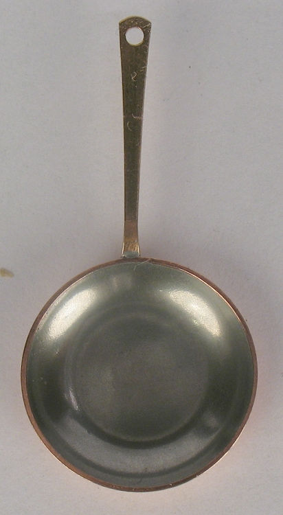 Thumbnail: Copper Medium skillet