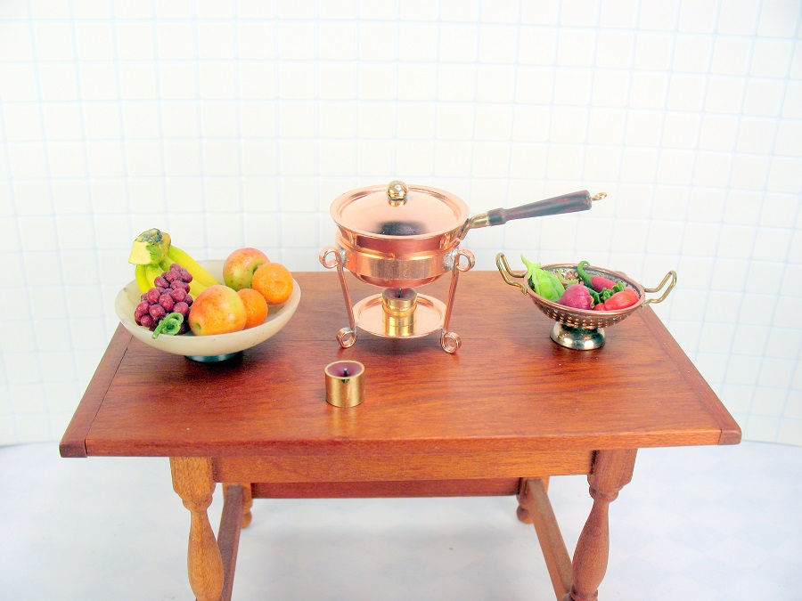 Thumbnail: Copper chafing pot on copper stand