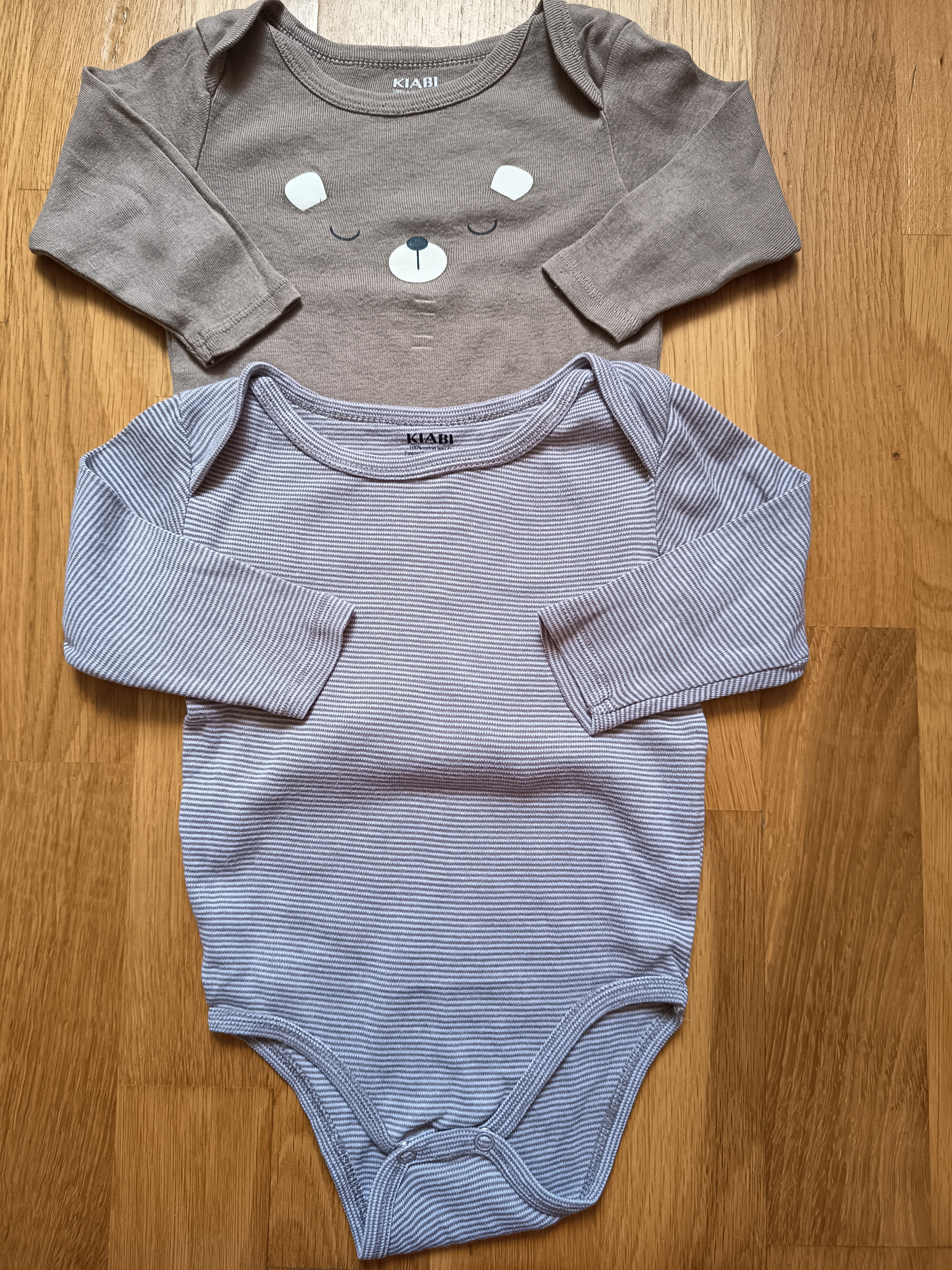 Lot de 2 bodys Kiabi 