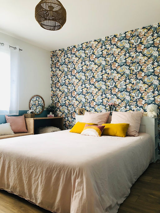 Lit Chambre enfant Chambre enfant poétique papier peint floral bleu bois