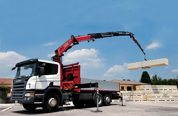 Gruas articuladas sobre camion
