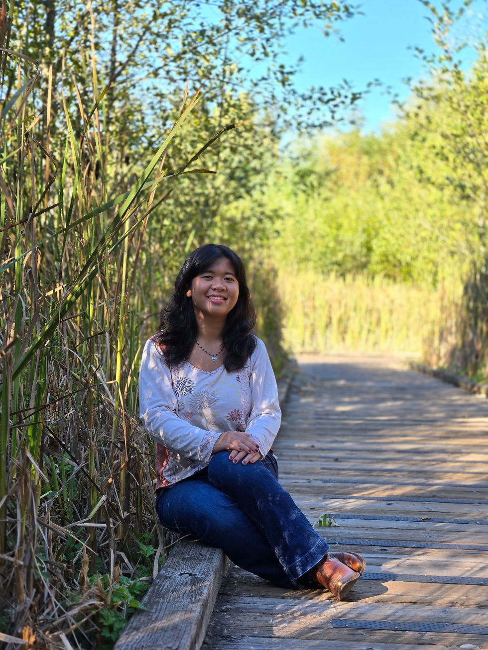 SophSeniorPic5.jpg