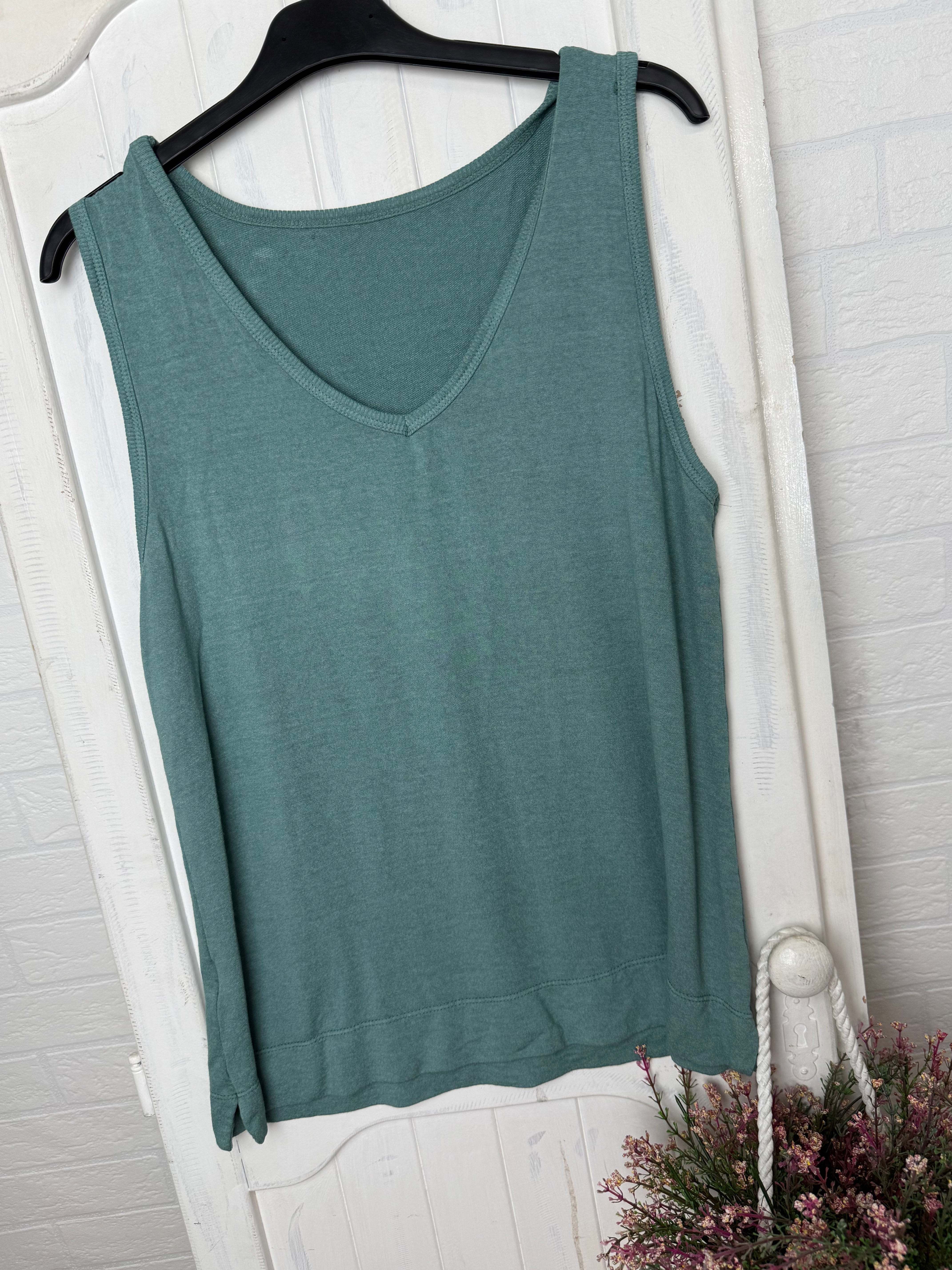 CAMISETA TIRANTES VERDE AGUA