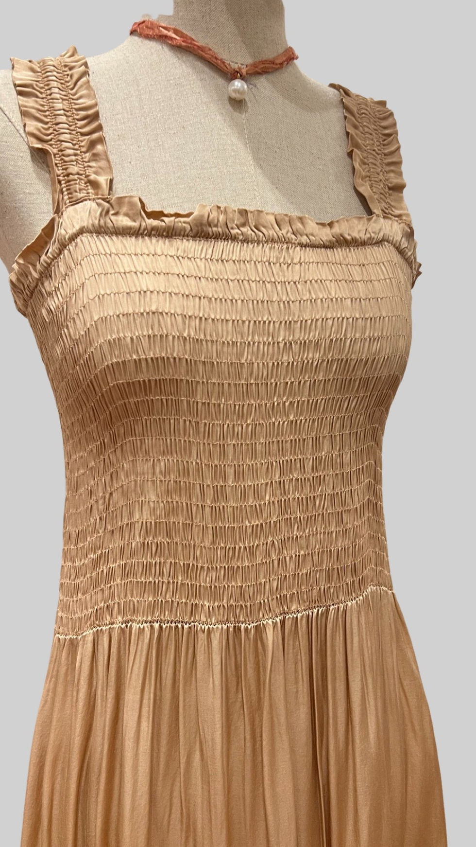 Thumbnail: Romantic in silk