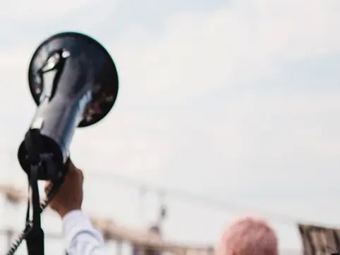 ΕΝΩΤΙΚΟ ΚΙΝΗΜΑ ΓΙΑ ΤΗΝ ΑΝΑΤΡΟΠΗ: ΠΑΝΕΡΓΑΤΙΚΟΣ ΠΑΛΛΑΪΚΟΣ ΑΝΤΙΠΟΛΕΜΙΚΟΣ ΞΕΣΗΚΩΜΟΣ ΤΩΡΑ!