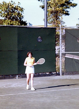 JENNIFER OAKES.jpg