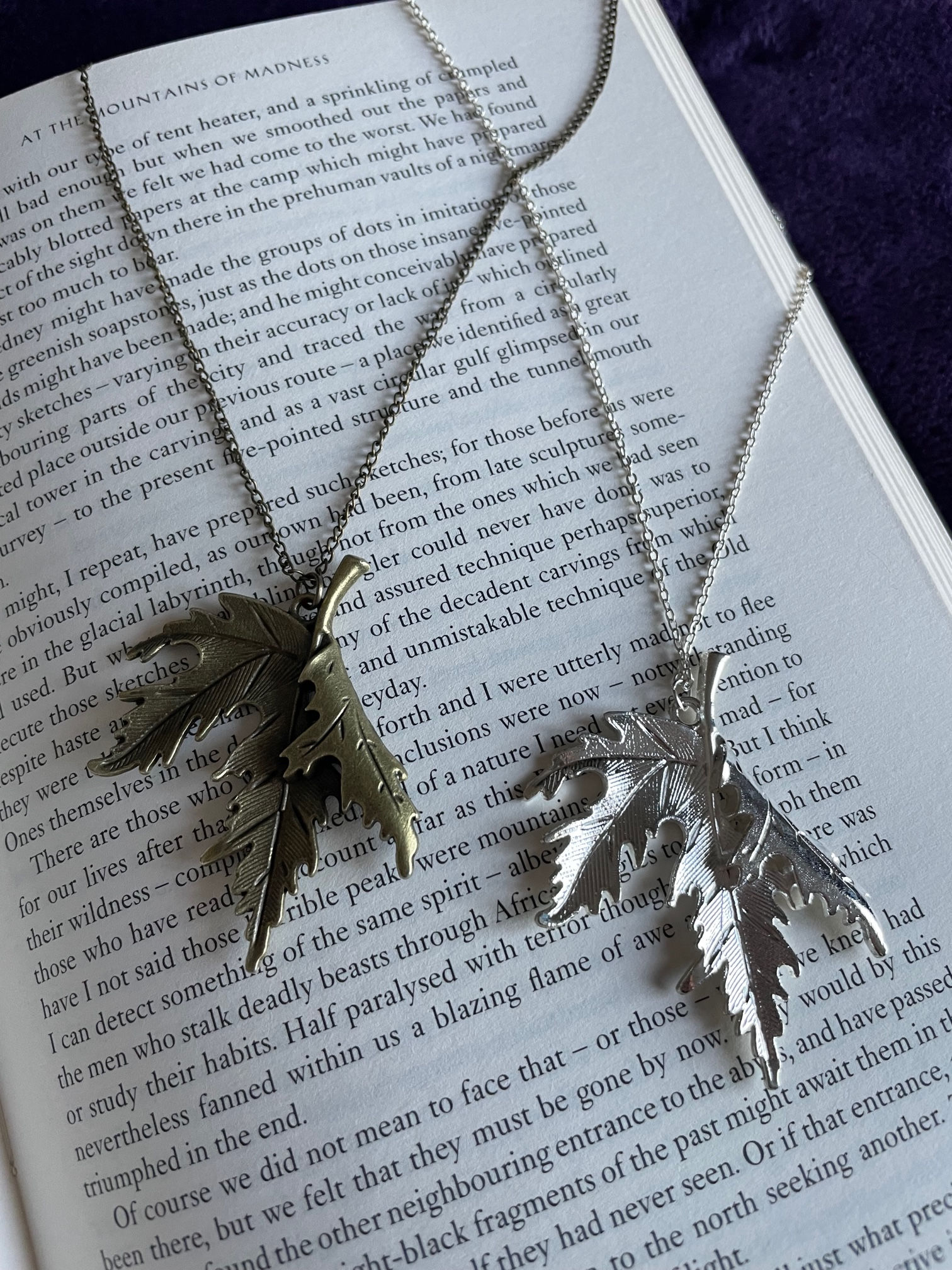 Folding Maple Leaf Necklace