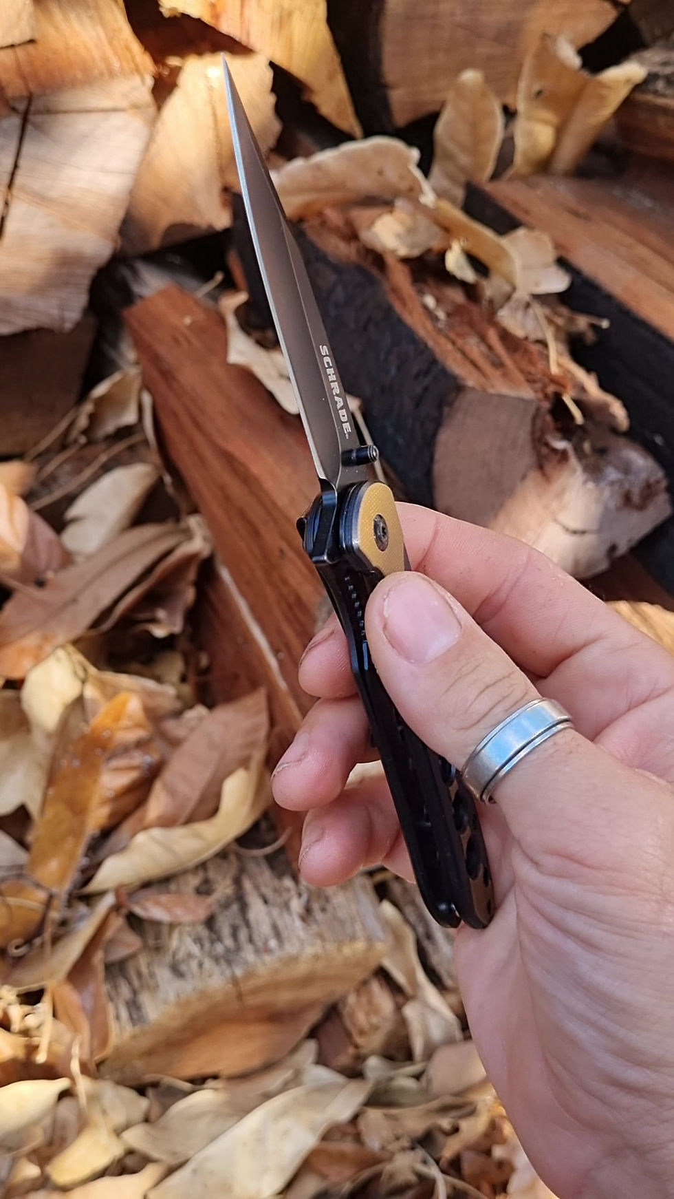 Thumbnail: Schrade Ultra-Glide Flipper Knife - Slim