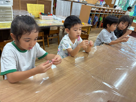 6月15日(月)初めての知恵の輪遊び