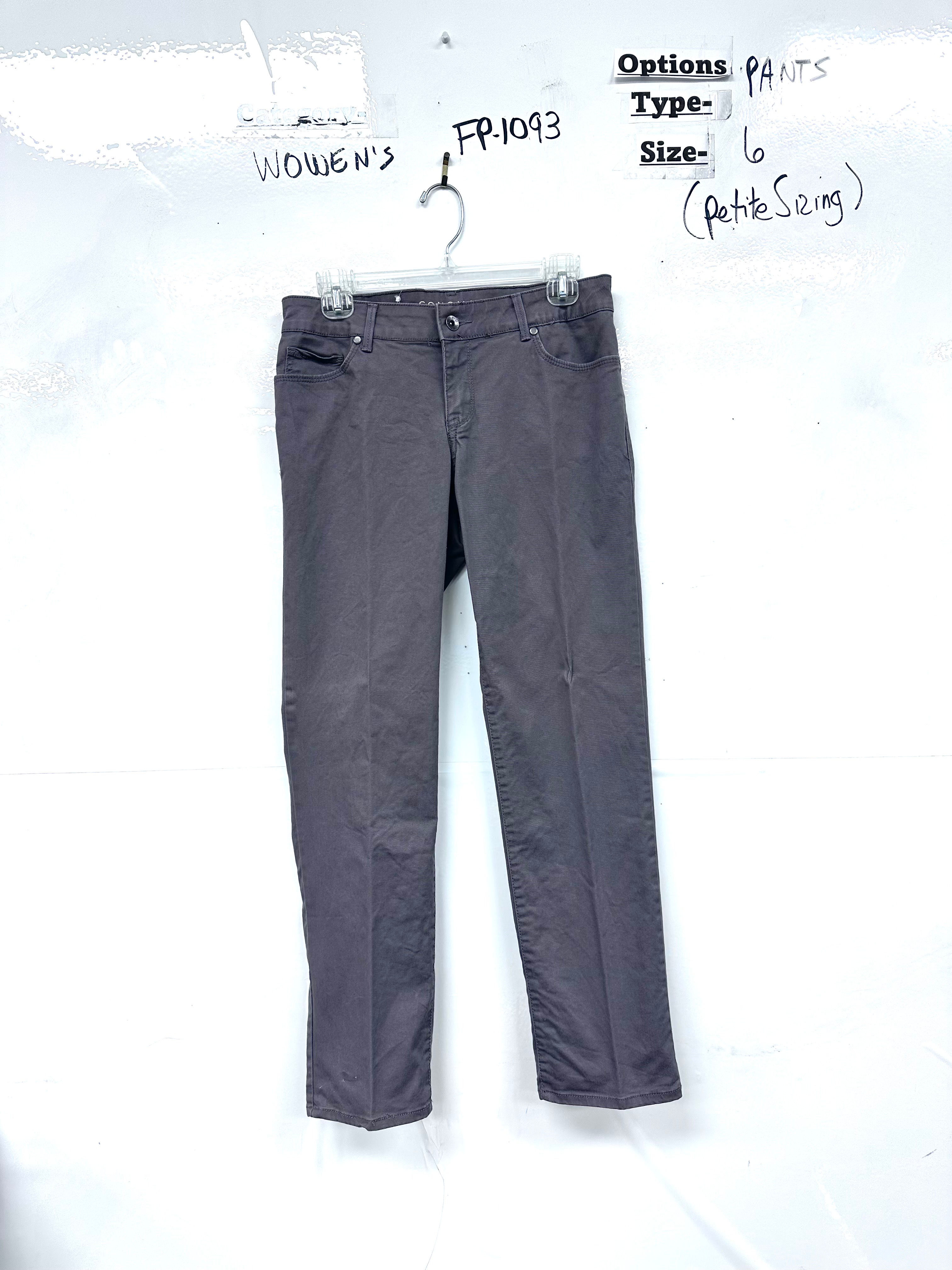 Women’s Pants (petite sizing)