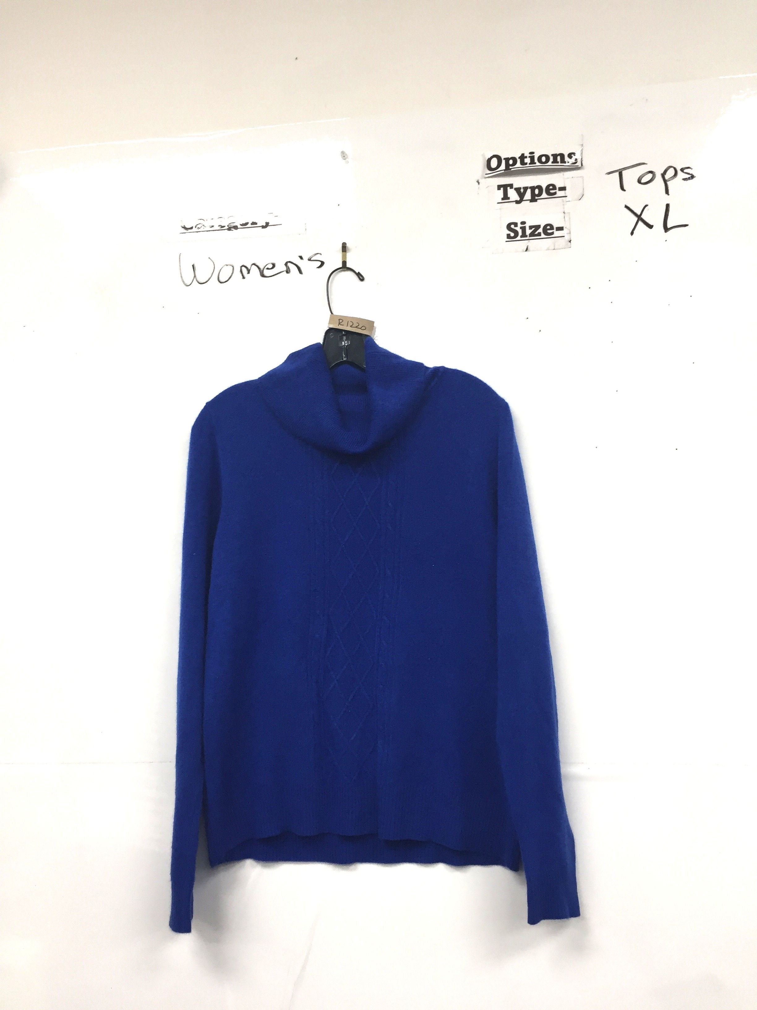 Women’s Tops