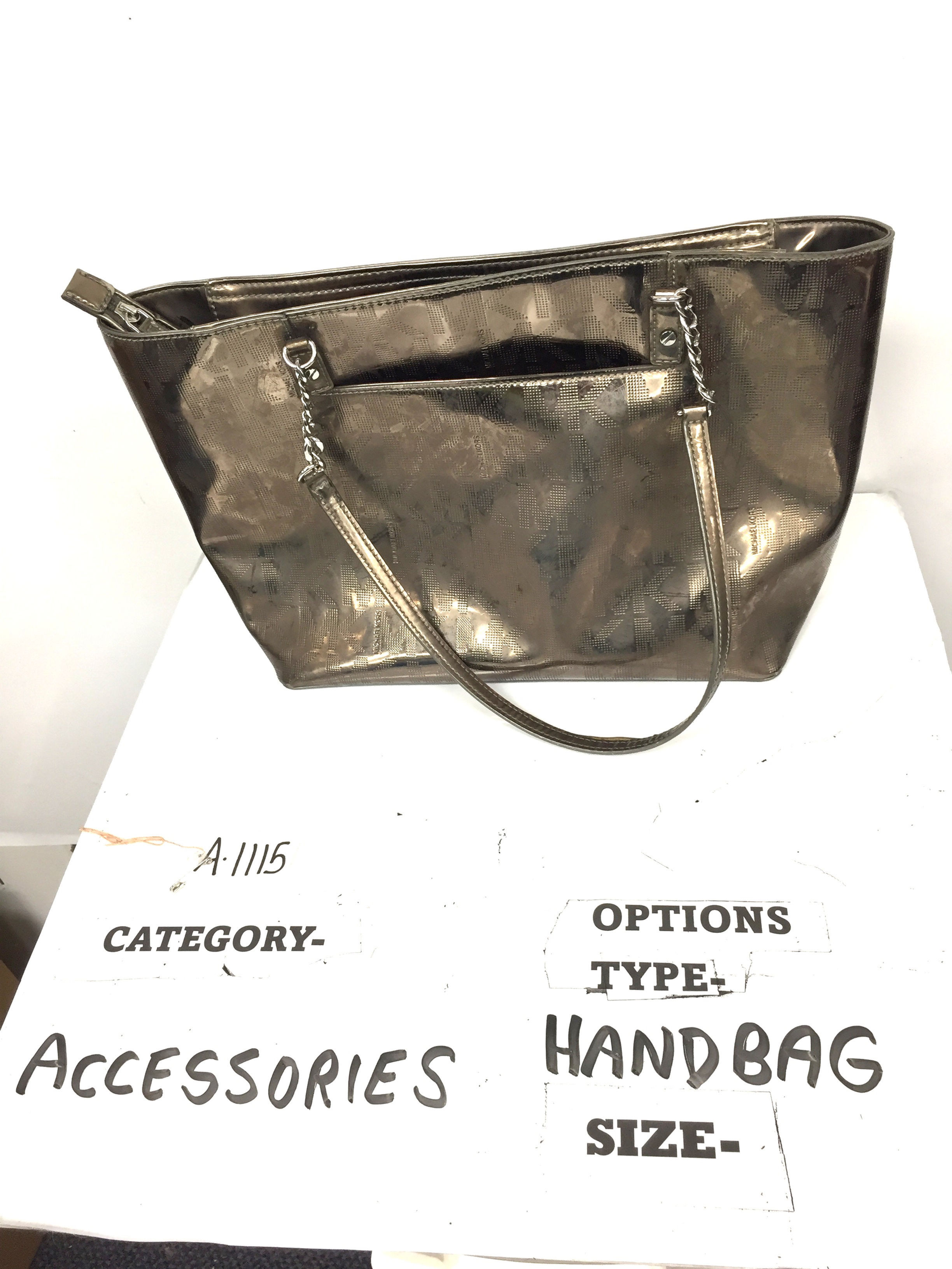 Handbag 