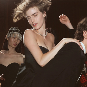 Campanha McQueen 2025: luxo, Art Déco e Direito da Moda em cena